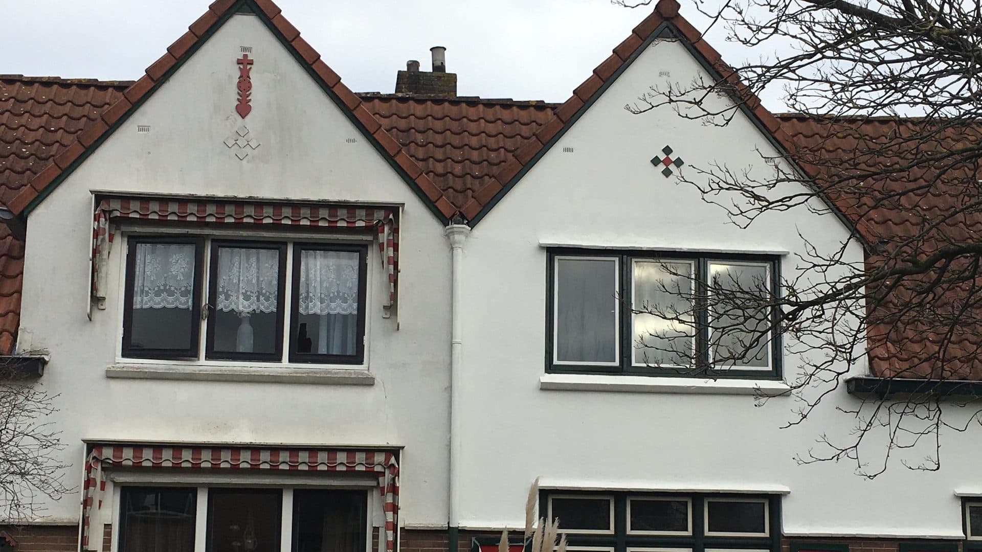 Huis schilderen met decoratieve details